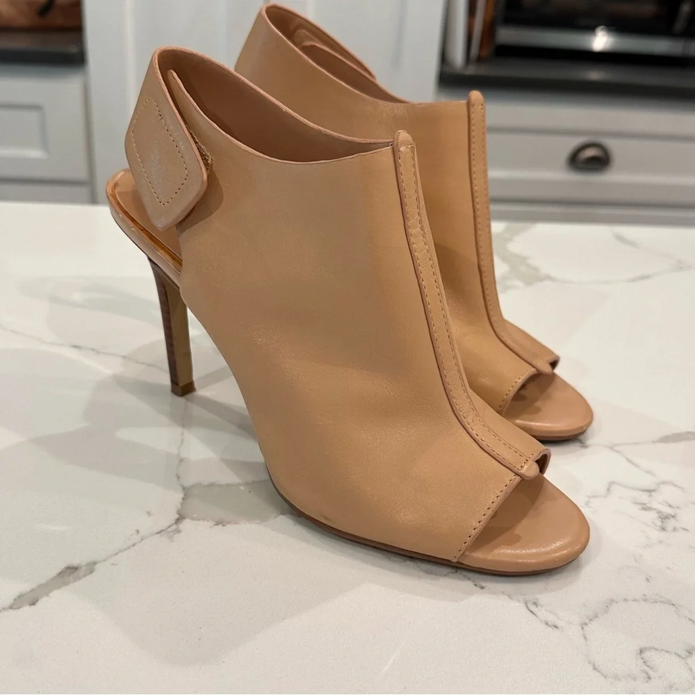 Charles David Womens Imperial Sandal Open Toe Bootie Sz 7.5 Tan Slingback Heels